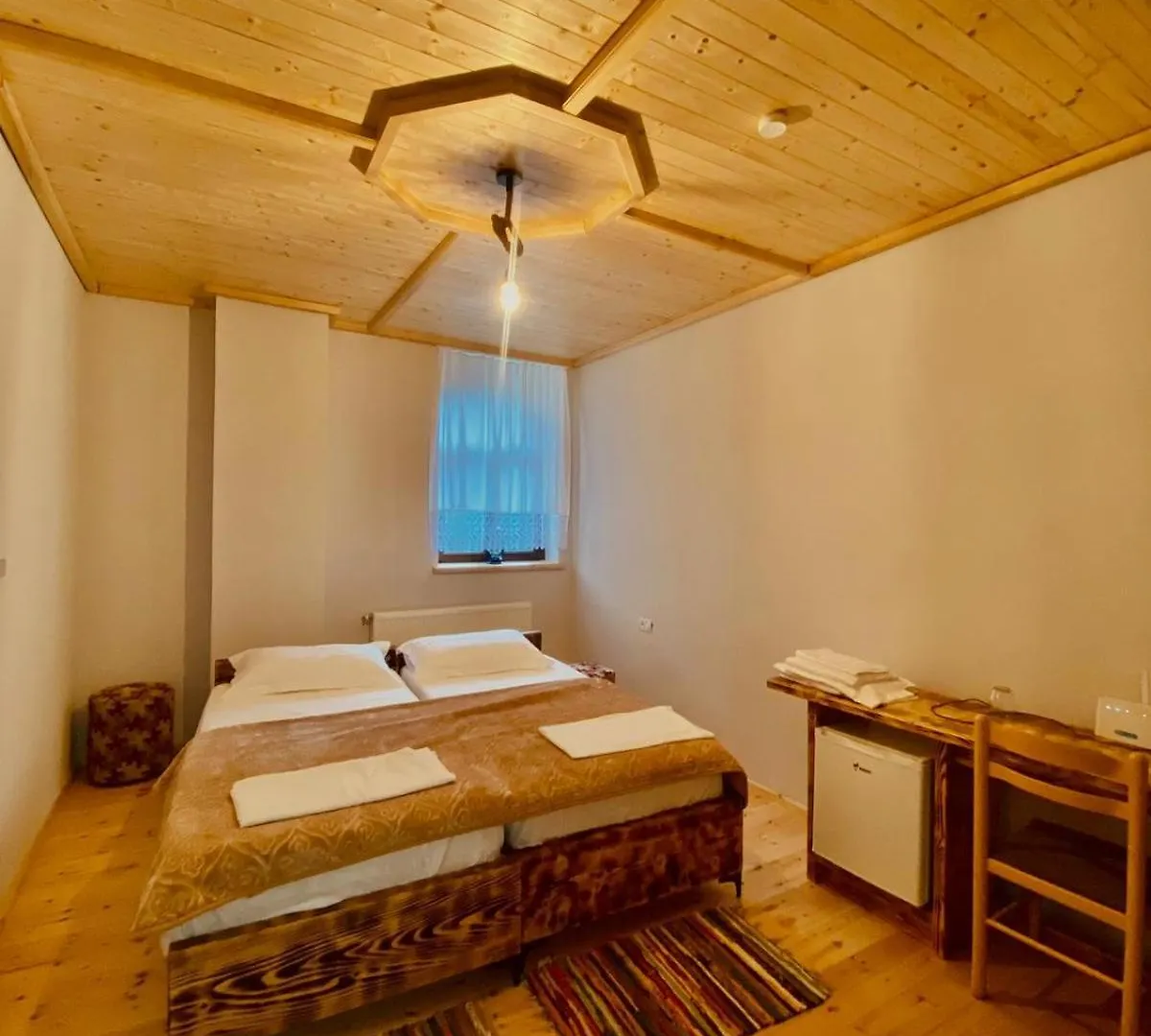 Hotel Bujtina Oxhaku I Docit Peshkopi
